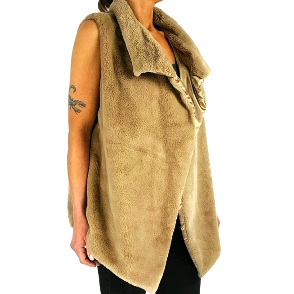 Philosophy Faux Fur Vest Cardigan Jacket Size Large Brown Satin Tan - Picture 5 of 8